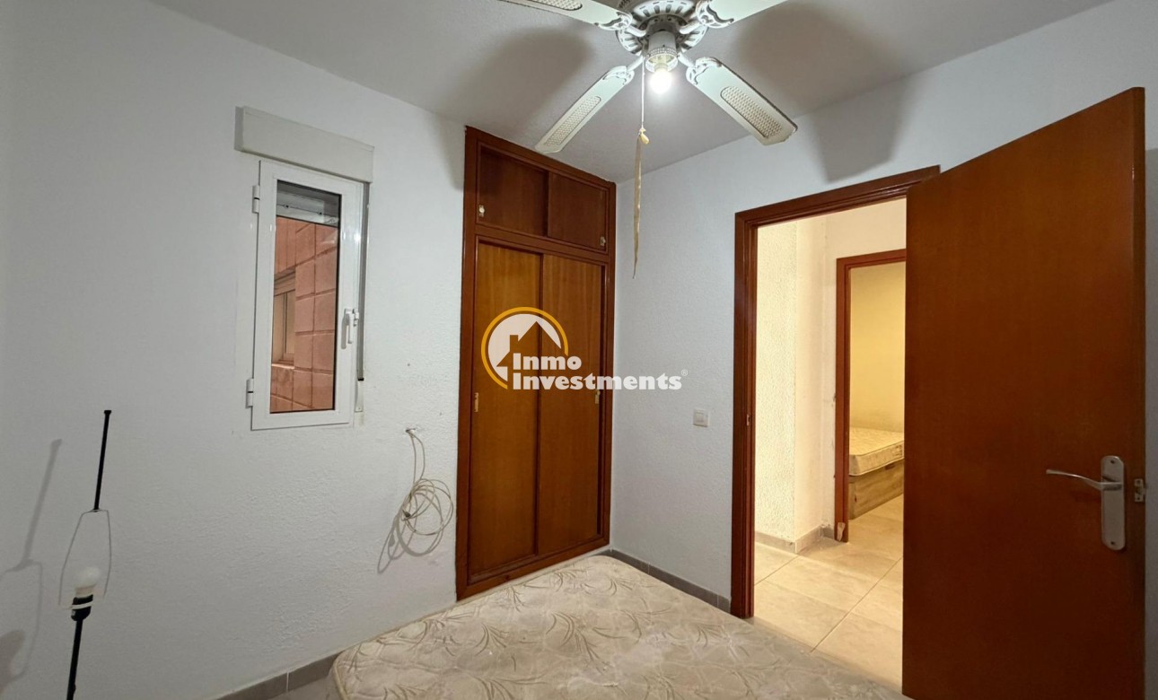 Resale - Apartment - Torrevieja - Playa de Los Locos