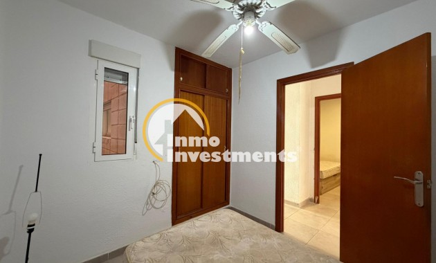 Resale - Apartment - Torrevieja - Playa de Los Locos