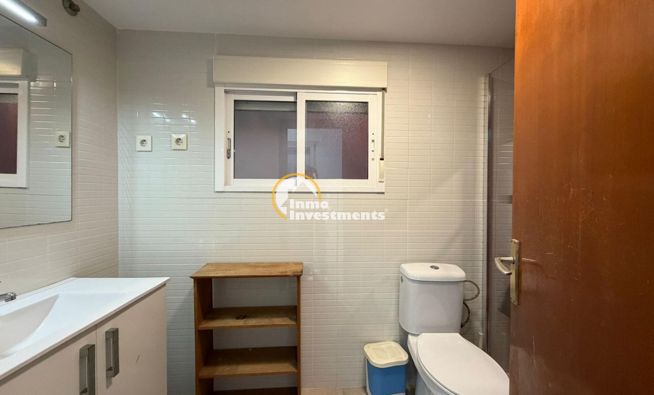 Resale - Apartment - Torrevieja - Playa de Los Locos