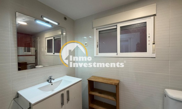 Resale - Apartment - Torrevieja - Playa de Los Locos