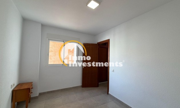 Resale - Apartment - Torrevieja - Playa de Los Locos