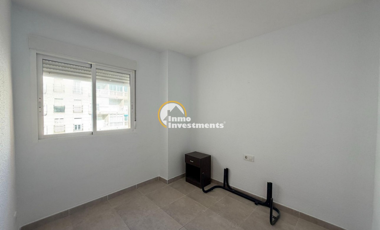 Resale - Apartment - Torrevieja - Playa de Los Locos