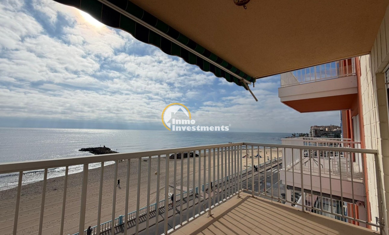 Resale - Apartment - Torrevieja - Playa de Los Locos
