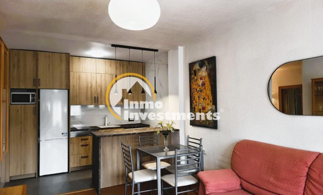 Reventa - Apartamento - Orihuela Costa - La Regia