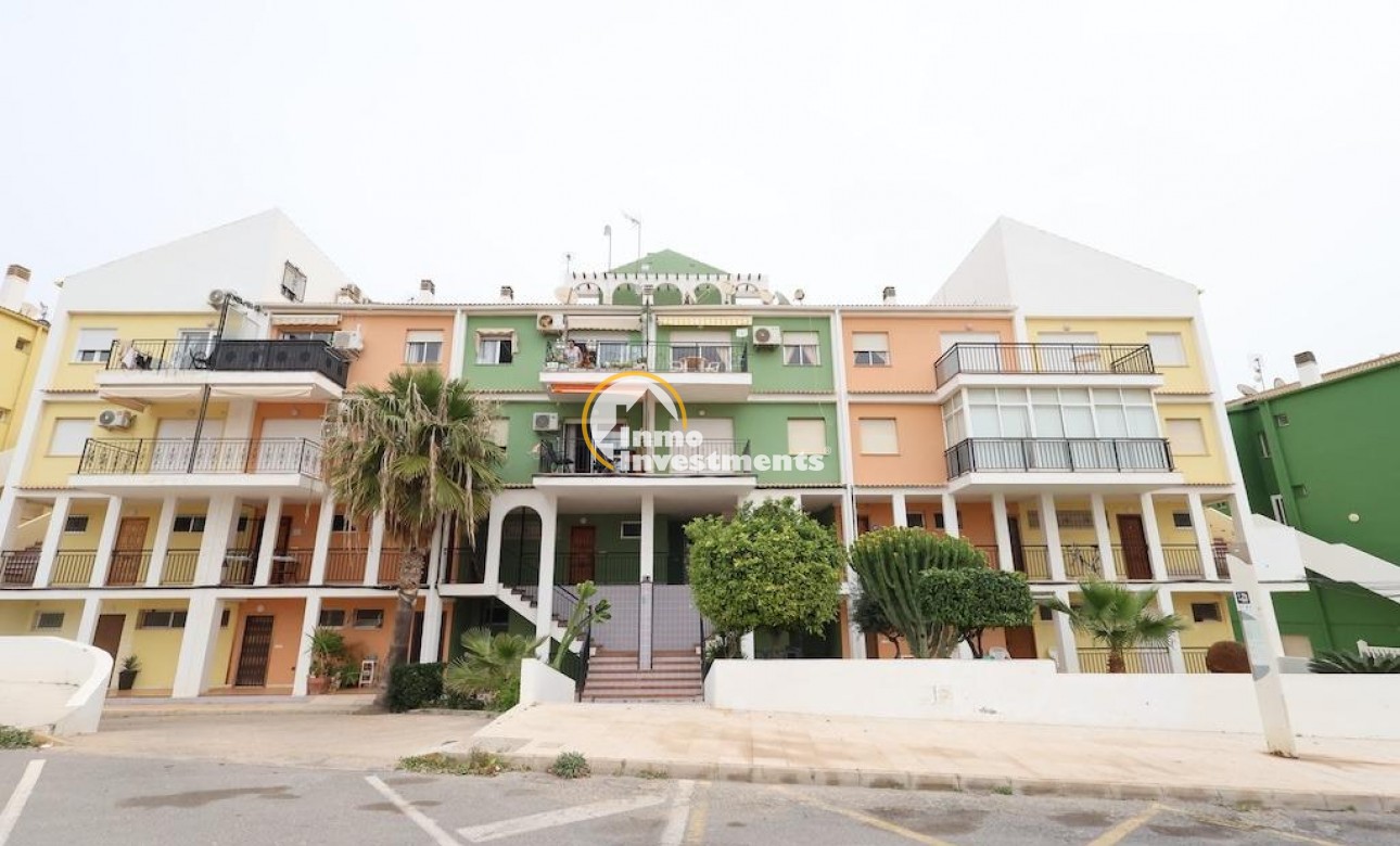 Resale - Apartment - Torrevieja - La Veleta