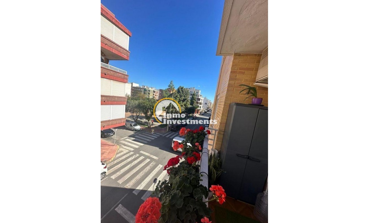 Reventa - Apartamento - Guardamar del Segura - Pueblo