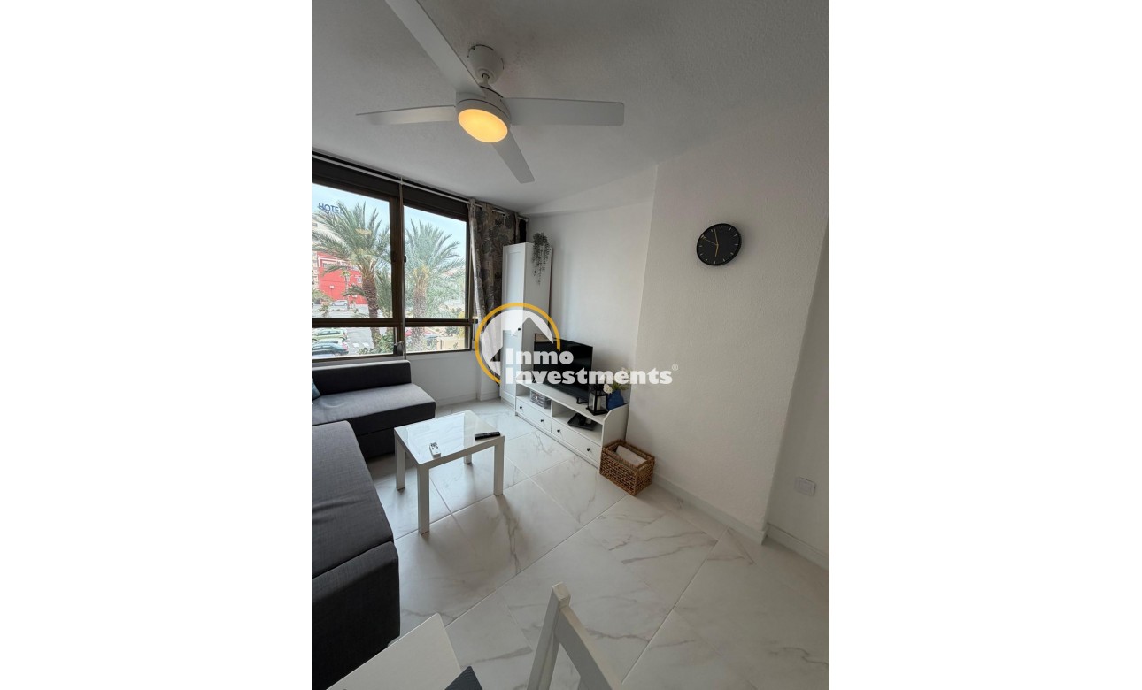 Resale - Apartment - Torrevieja - Cabo Cervera