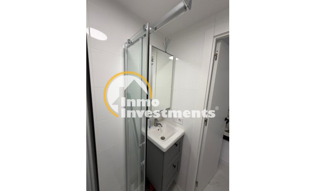 Resale - Apartment - Torrevieja - Cabo Cervera