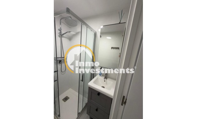 Resale - Apartment - Torrevieja - Cabo Cervera