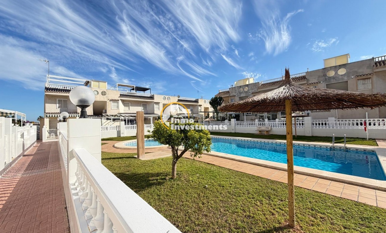 Reventa - Bungalow - Torrevieja - Aguas Nuevas