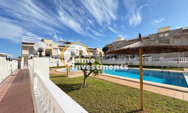 Reventa - Bungalow - Torrevieja - Aguas Nuevas