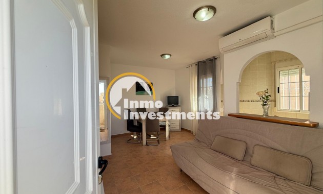 Reventa - Bungalow - Torrevieja - Aguas Nuevas