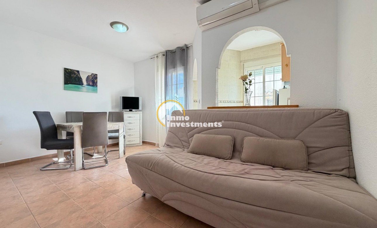 Reventa - Bungalow - Torrevieja - Aguas Nuevas