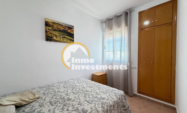Reventa - Bungalow - Torrevieja - Aguas Nuevas