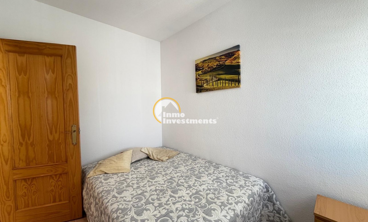 Reventa - Bungalow - Torrevieja - Aguas Nuevas