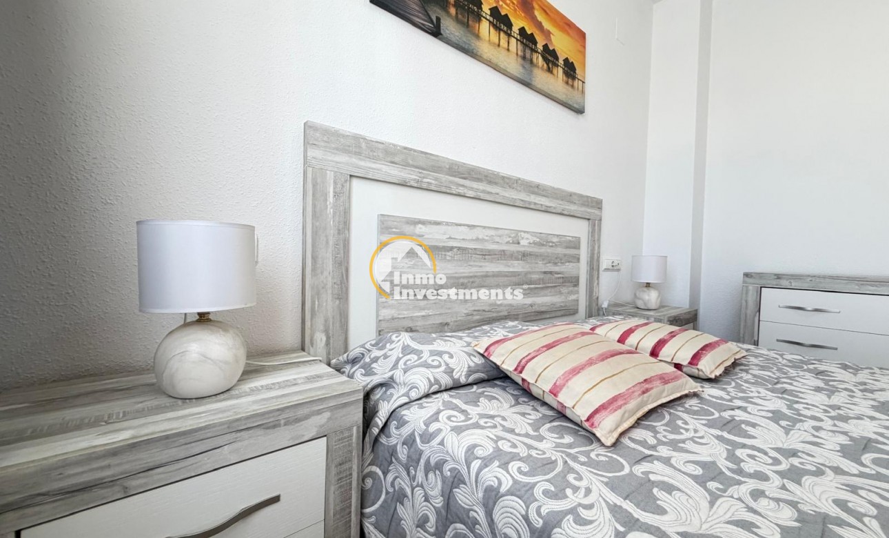 Reventa - Bungalow - Torrevieja - Aguas Nuevas