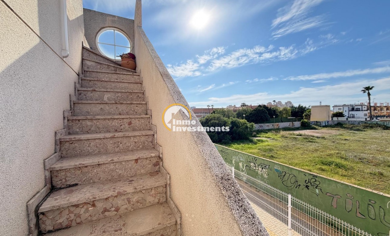 Reventa - Bungalow - Torrevieja - Aguas Nuevas