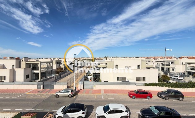 Reventa - Bungalow - Torrevieja - Aguas Nuevas