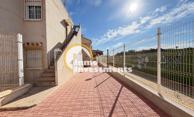 Reventa - Bungalow - Torrevieja - Aguas Nuevas