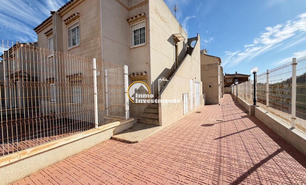 Reventa - Bungalow - Torrevieja - Aguas Nuevas