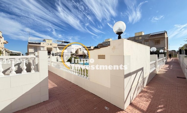 Reventa - Bungalow - Torrevieja - Aguas Nuevas