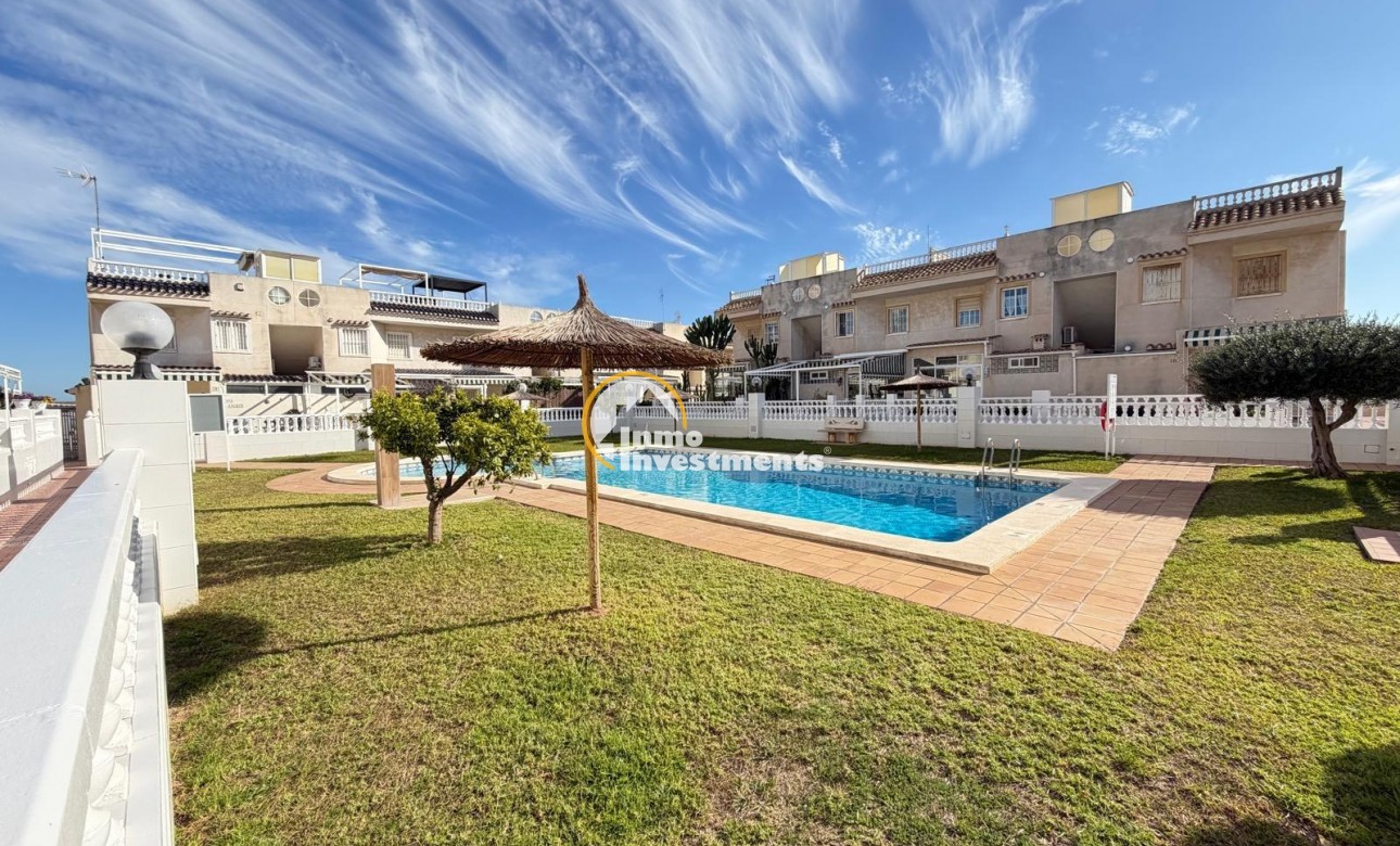 Reventa - Bungalow - Torrevieja - Aguas Nuevas