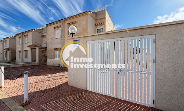 Reventa - Bungalow - Torrevieja - Aguas Nuevas
