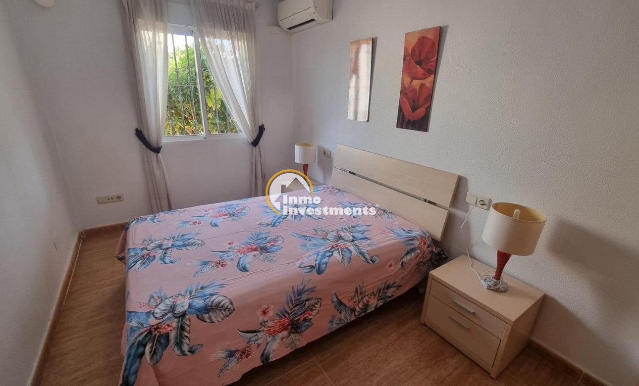 Reventa - Chalet independiente - Guardamar del Segura - Urbanizaciones