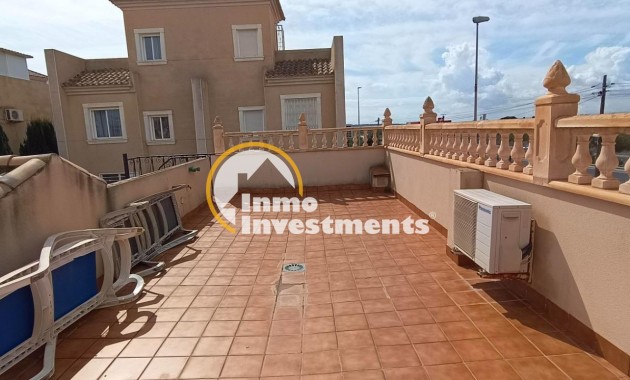 Reventa - Chalet independiente - Guardamar del Segura - Urbanizaciones