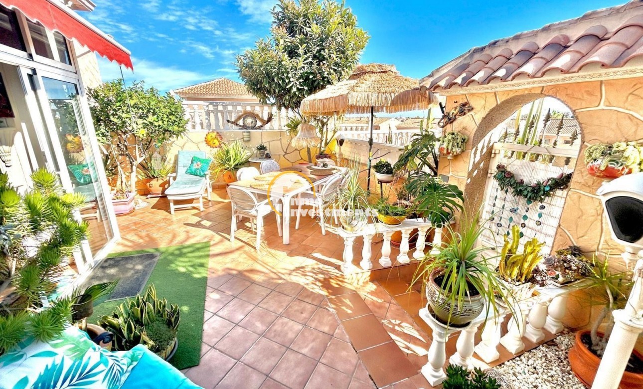Reventa - Chalet independiente - Torrevieja - Los Balcones - Los Altos del Edén