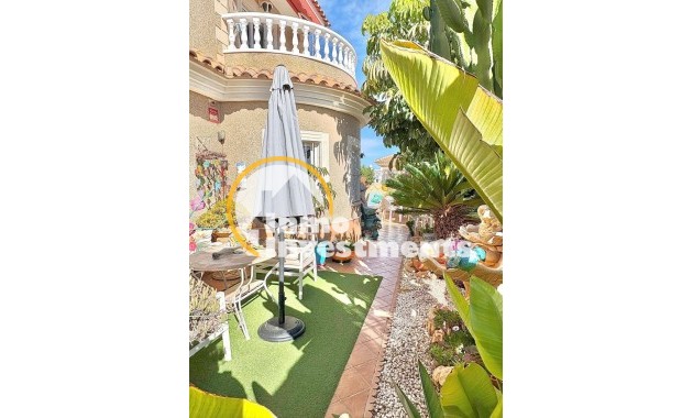 Reventa - Chalet independiente - Torrevieja - Los Balcones - Los Altos del Edén