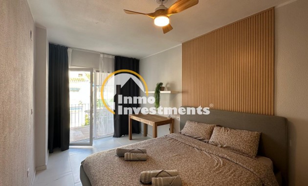 Resale - Bungalow - Torrevieja - Los Balcones