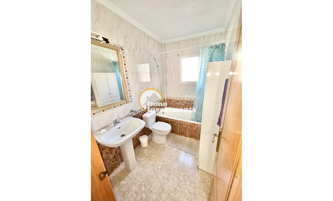 Reventa - Chalet independiente - Orihuela Costa - Punta Prima