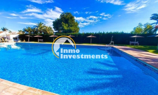 Resale - Apartment - Torrevieja - Calas Blanca