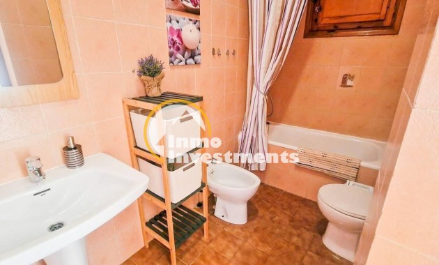 Resale - Apartment - Torrevieja - Calas Blanca