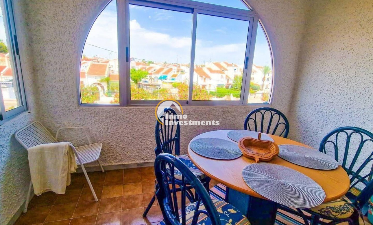 Resale - Apartment - Torrevieja - Calas Blanca