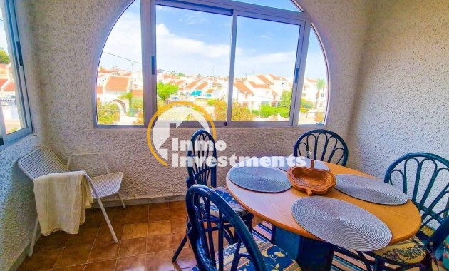 Resale - Apartment - Torrevieja - Calas Blanca