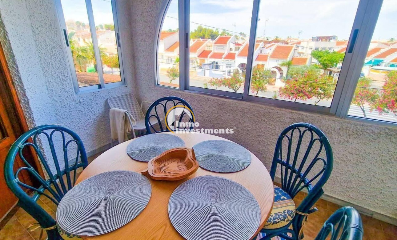 Resale - Apartment - Torrevieja - Calas Blanca