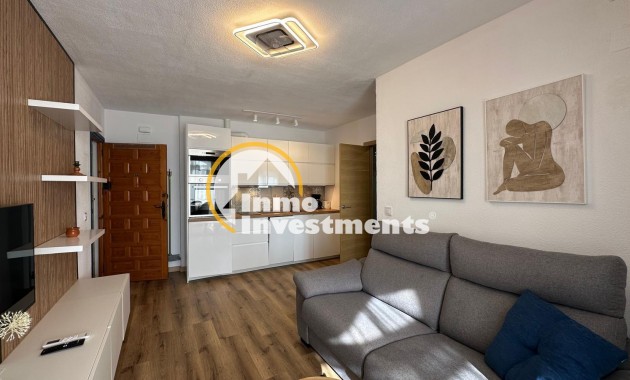 Resale - Bungalow - Torrevieja - Los Balcones - Los Altos del Edén