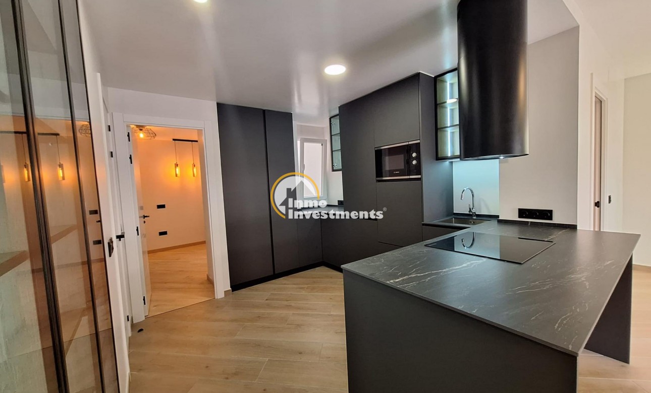 Resale - Apartment - Torrevieja - Playa de Los Locos