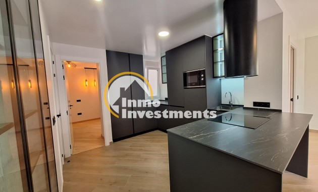 Resale - Apartment - Torrevieja - Playa de Los Locos