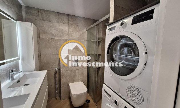 Resale - Apartment - Torrevieja - Playa de Los Locos