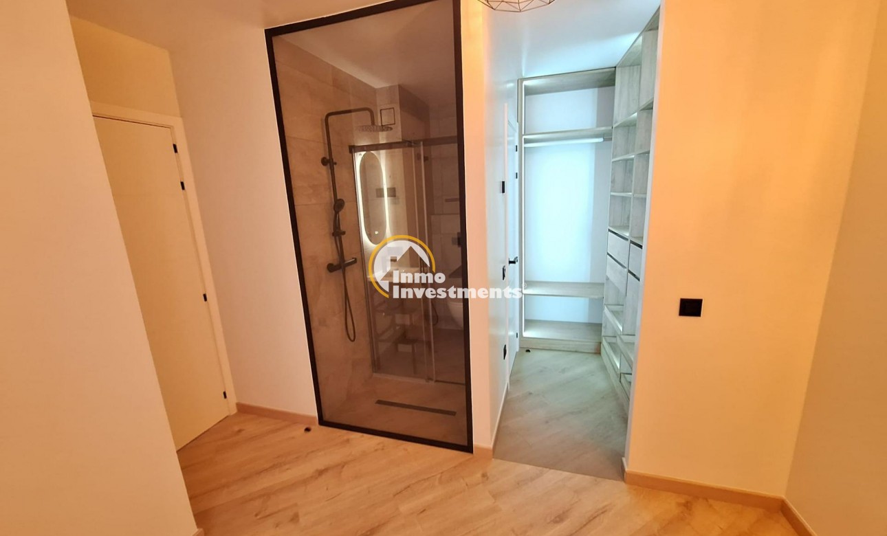 Resale - Apartment - Torrevieja - Playa de Los Locos