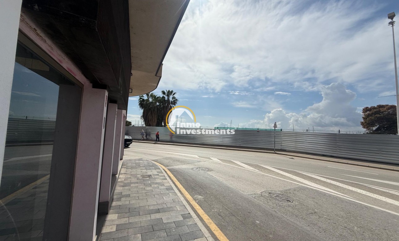 Resale - Commercial - Torrevieja