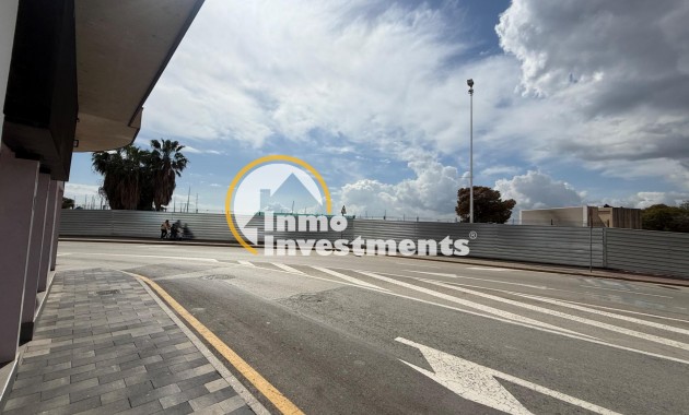 Resale - Commercial - Torrevieja