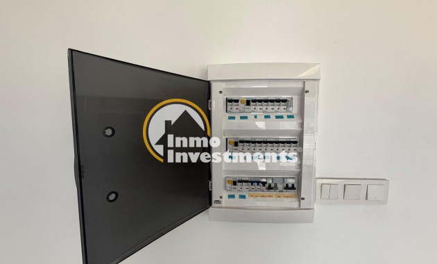 Resale - Commercial - Torrevieja