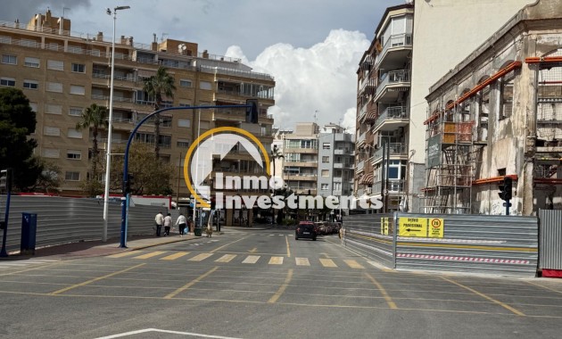 Resale - Commercial - Torrevieja