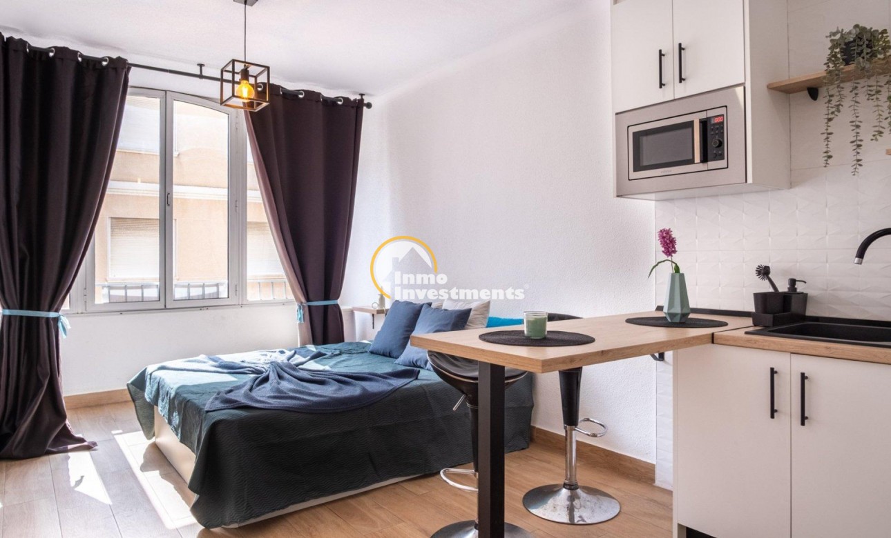 Revente privée - Studio - Torrevieja - Estacion de autobuses