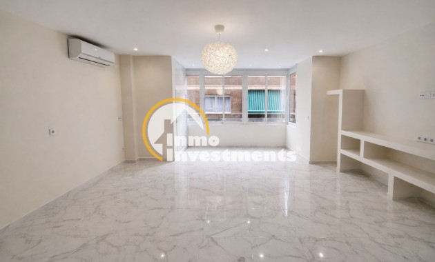 Resale - Apartment - Torrevieja