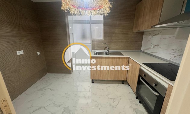 Resale - Apartment - Torrevieja